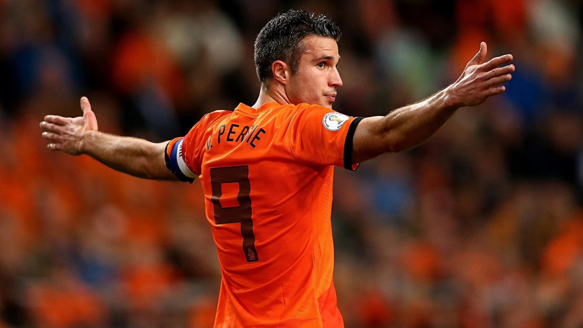 中超联赛中国足球夺冠 历史回顾令人振奋，中超冠军历史